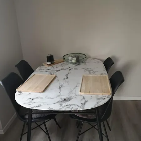 公寓 The Birdsong Between Two Lakes *