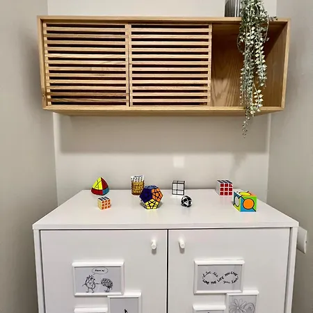 The Birdsong Between Two Lakes